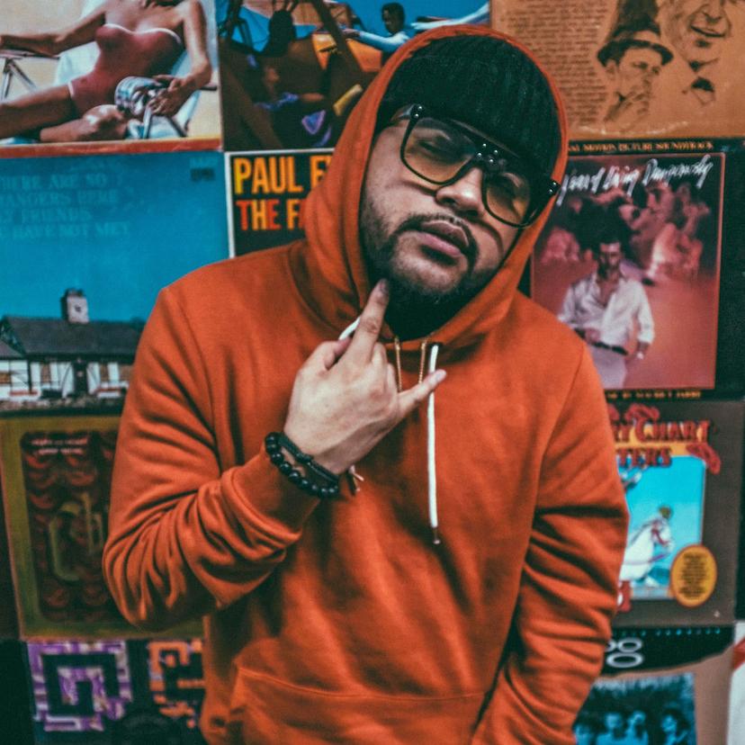 Dímelo Flow, productor y artista panameño del urbano