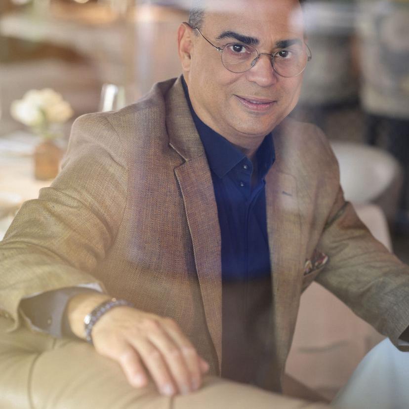 Gilberto Santa Rosa, el caballero de la salsa