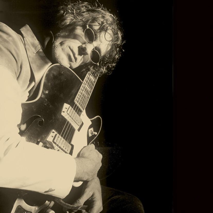 Luis Alberto Spinetta, el flaco — poeta del rock argentino