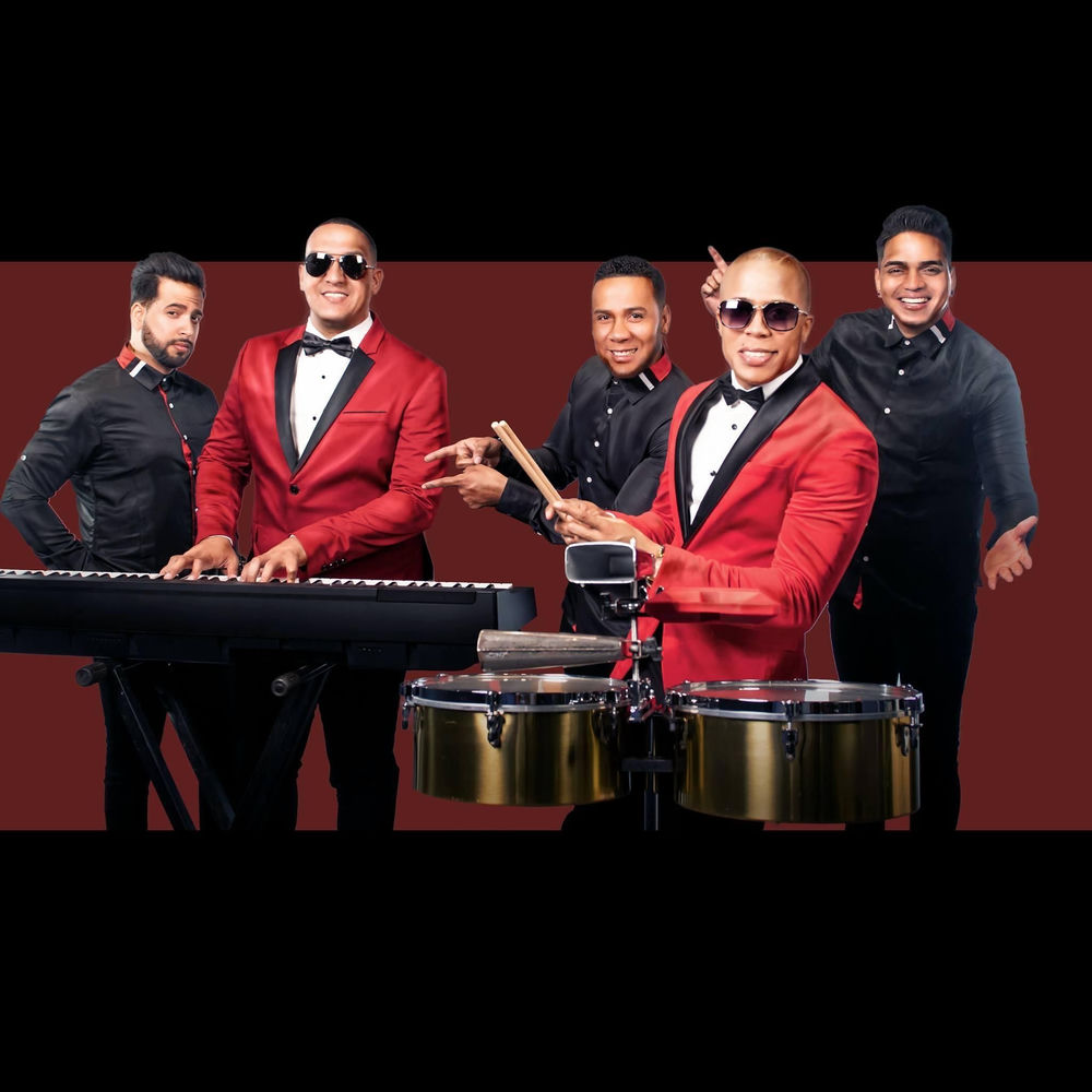 Chiquito Team Band, merengue de orquesta y merenhouse