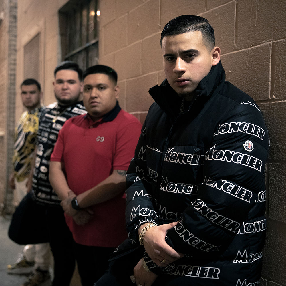 Fuerza Regida, corrido bélico moderno con producción de trap regional