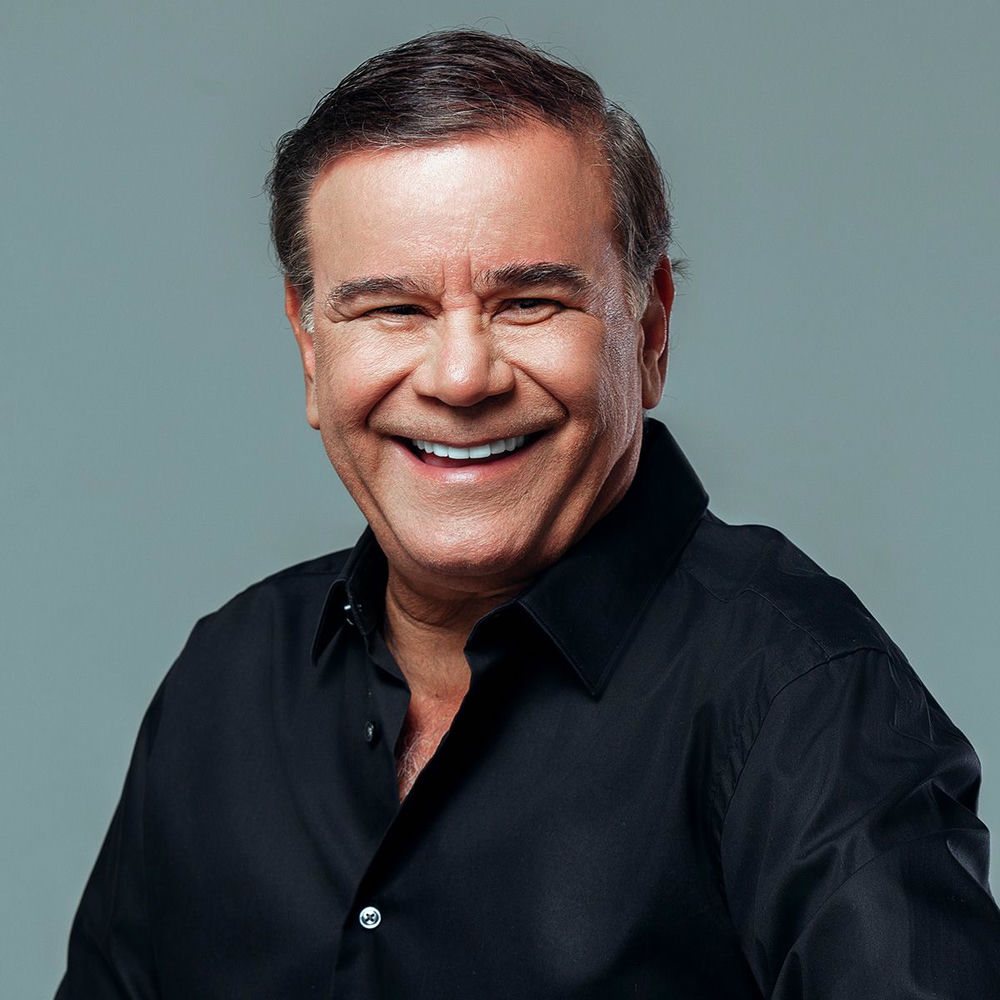 Iván Villazón, cantante y compositor de vallenato moderno y tradicional