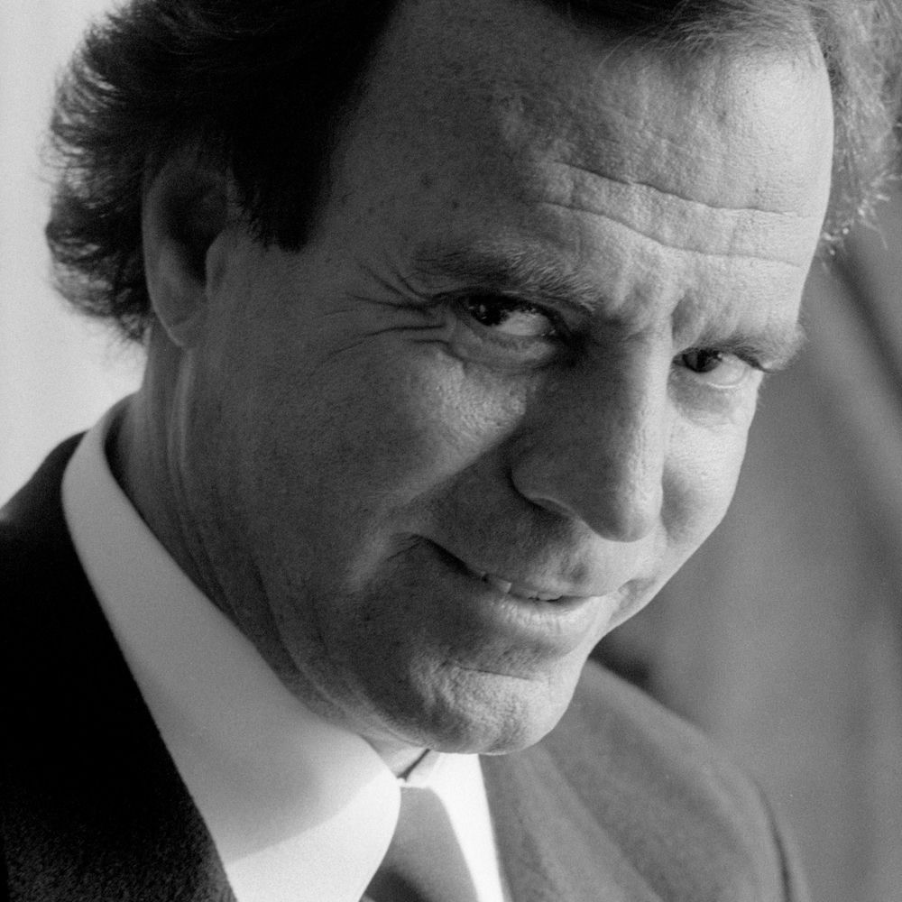 Julio Iglesias, el cantante español más vendido de la historia