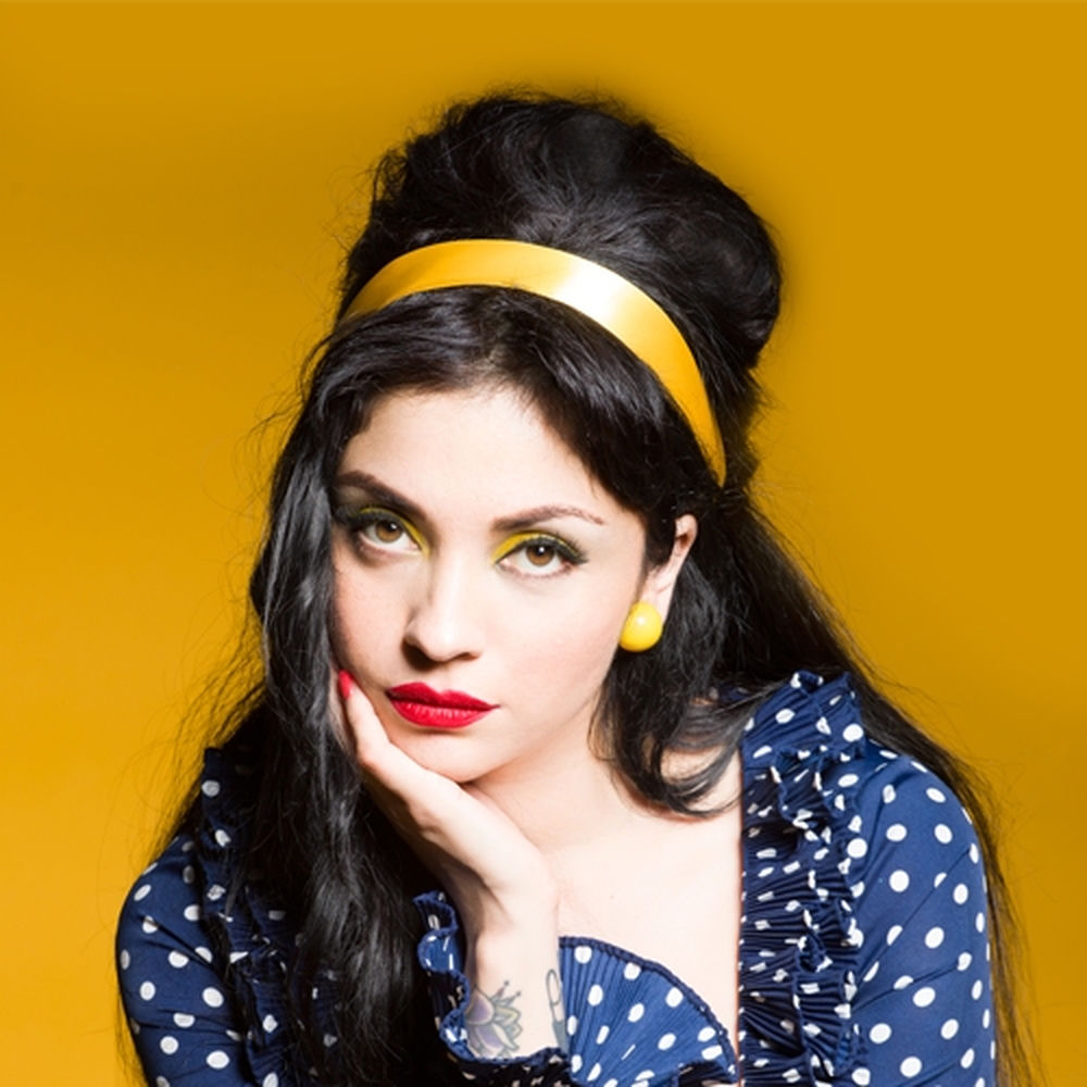 Mon Laferte, amor completo — pop rock chilena de culto