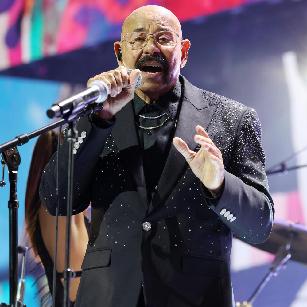 Oscar D'León, el sonero del mundo — la voz de la salsa venezolana